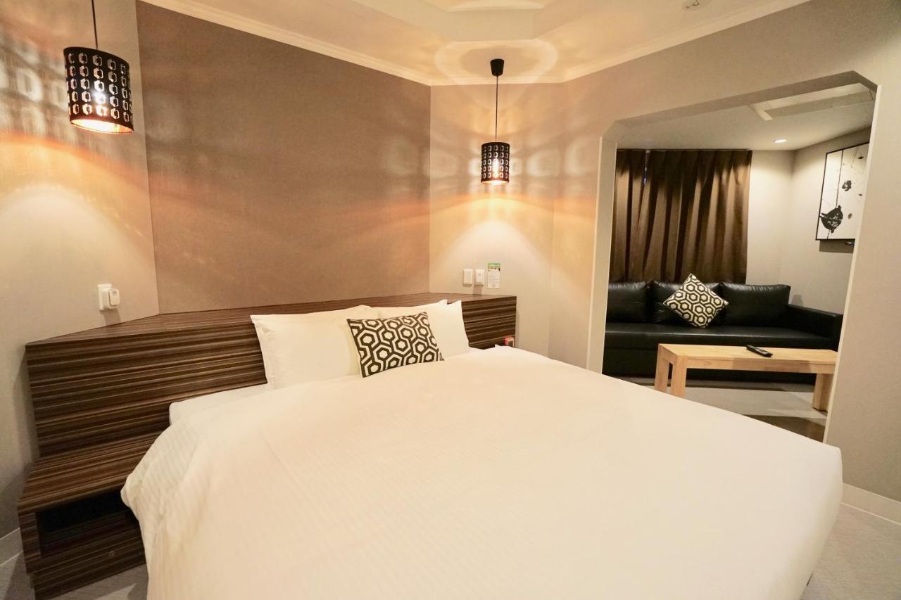 Hotel 88 Shinsaibashi Ōsaka Extérieur photo
