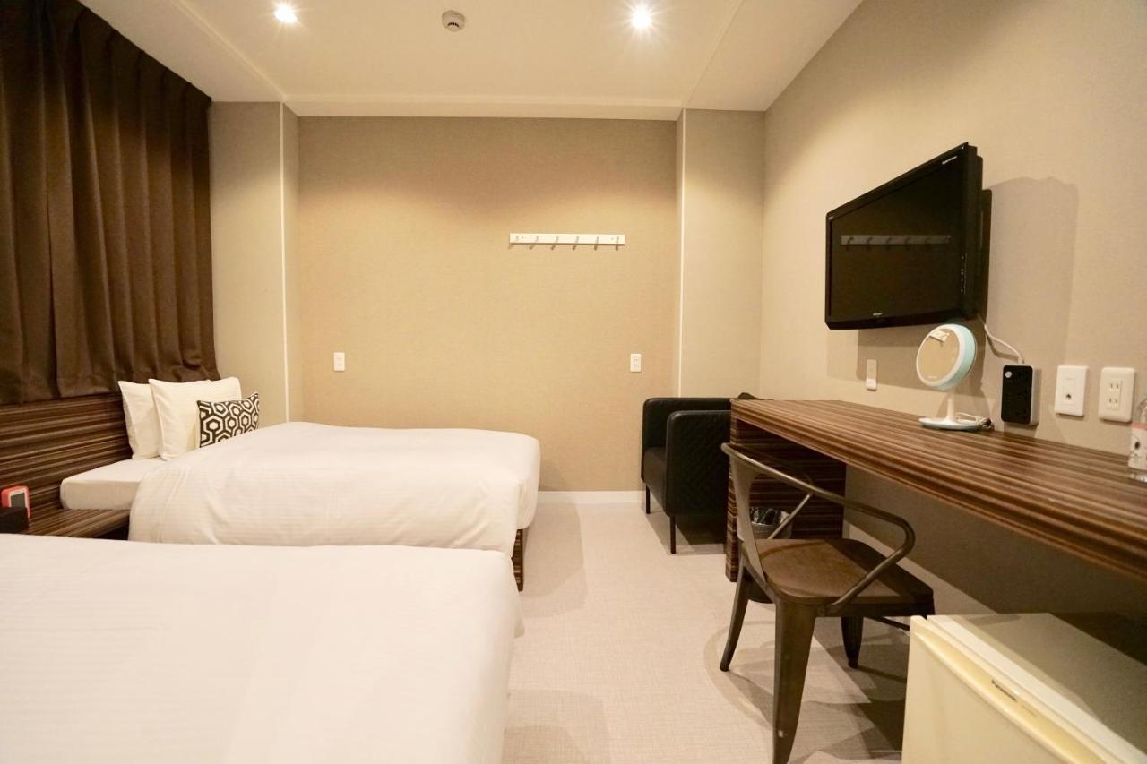Hotel 88 Shinsaibashi Ōsaka Extérieur photo