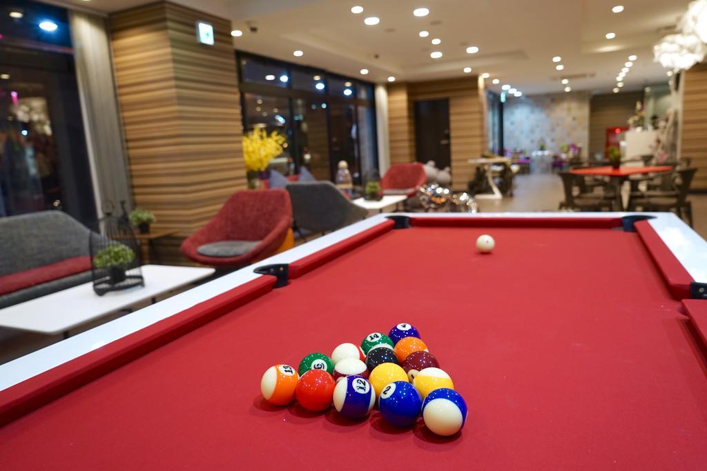 Hotel 88 Shinsaibashi Ōsaka Extérieur photo